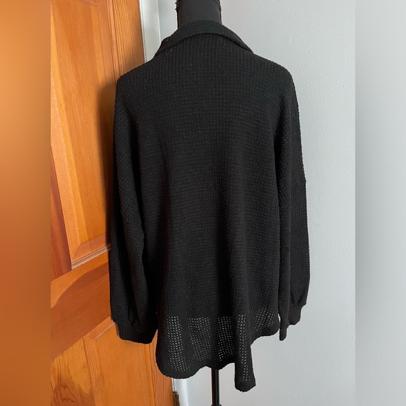 Dokotoo Oversized Polo Top - Picture 7 of 9